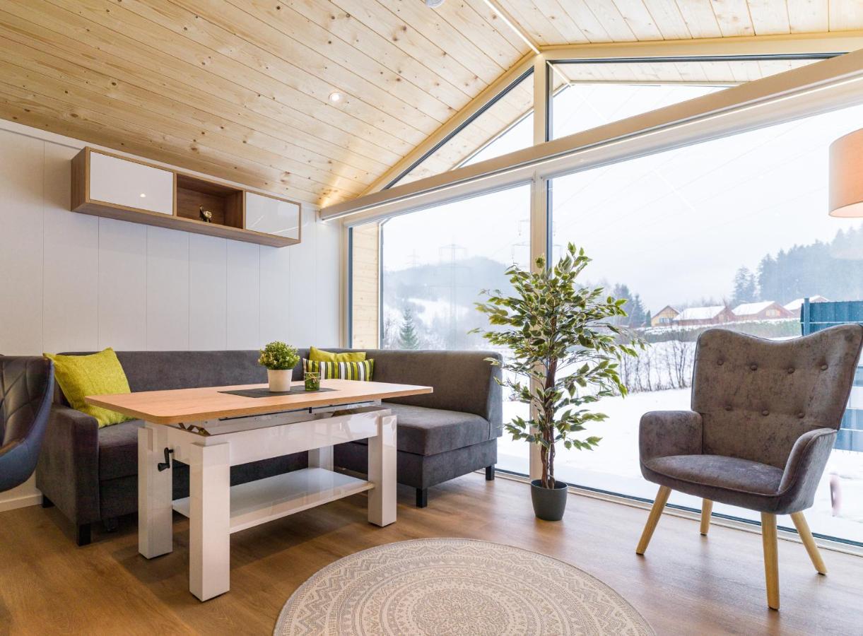 Chalet Stuhleckblick-Ferienhaus Direkt An Der Piste Und Mit Eigener Sauna ชปิทาล อัม เซมเมอริง ภายนอก รูปภาพ